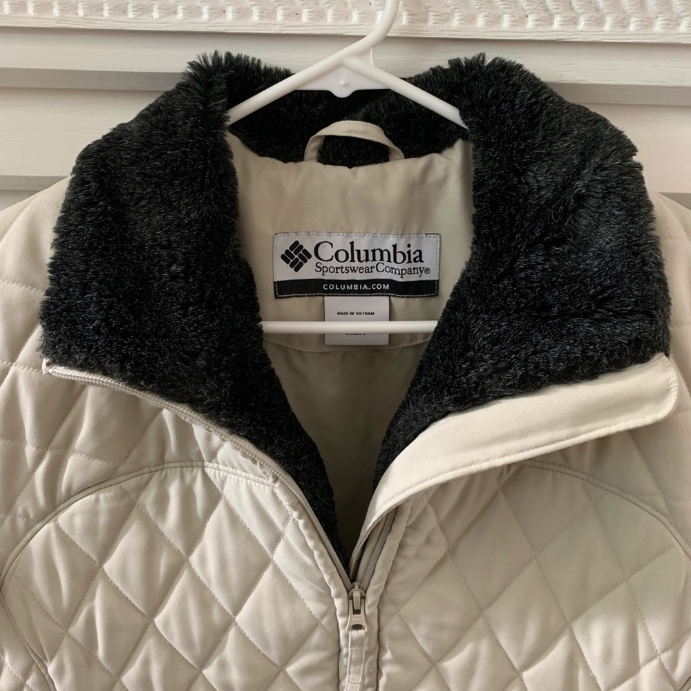 Small Columbia Quilted Zip Up Tan Winter Snow Coat - Picture 3 of 8